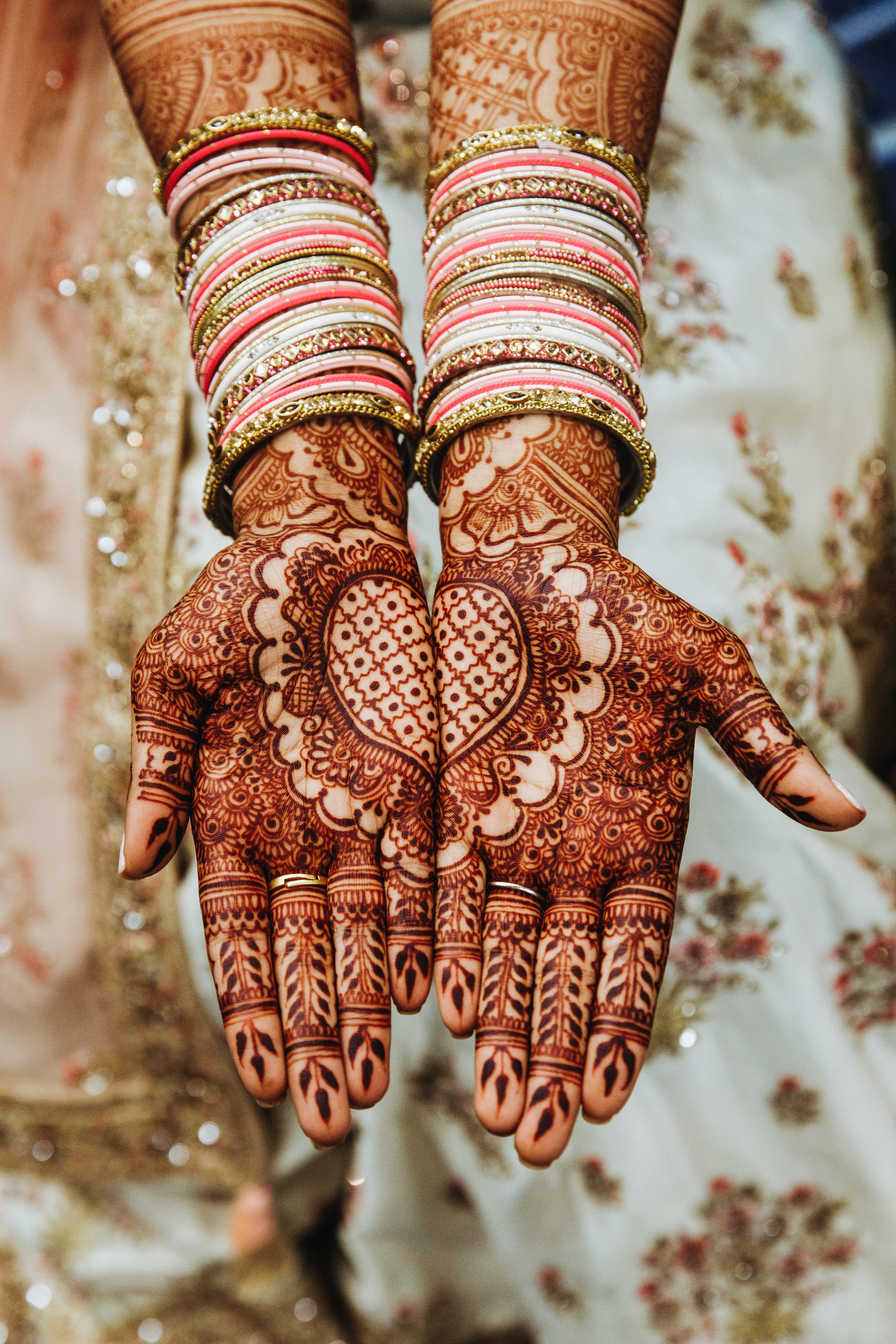Professional Mehendi & Henna Artistry