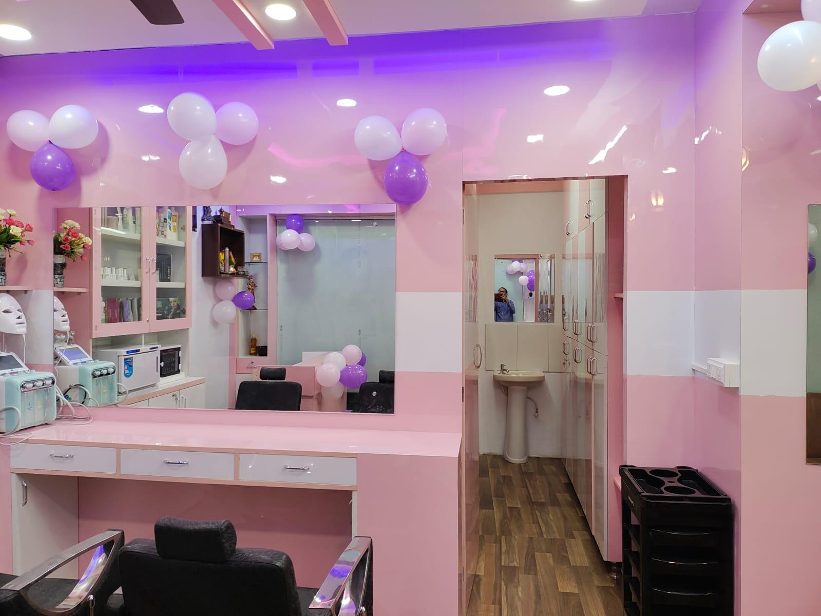 Om Gayathri beauty salon and makeup studio salon